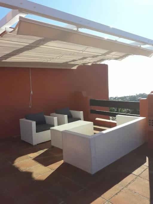 Luxurious Townhouse With Sea Views Villa Manilva Exterior photo