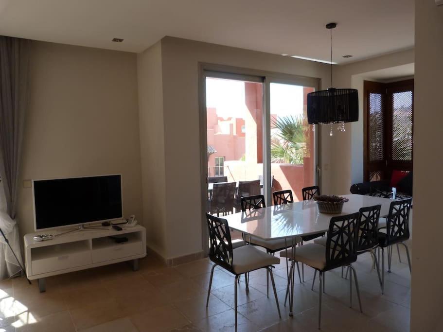 Luxurious Townhouse With Sea Views Villa Manilva Exterior photo